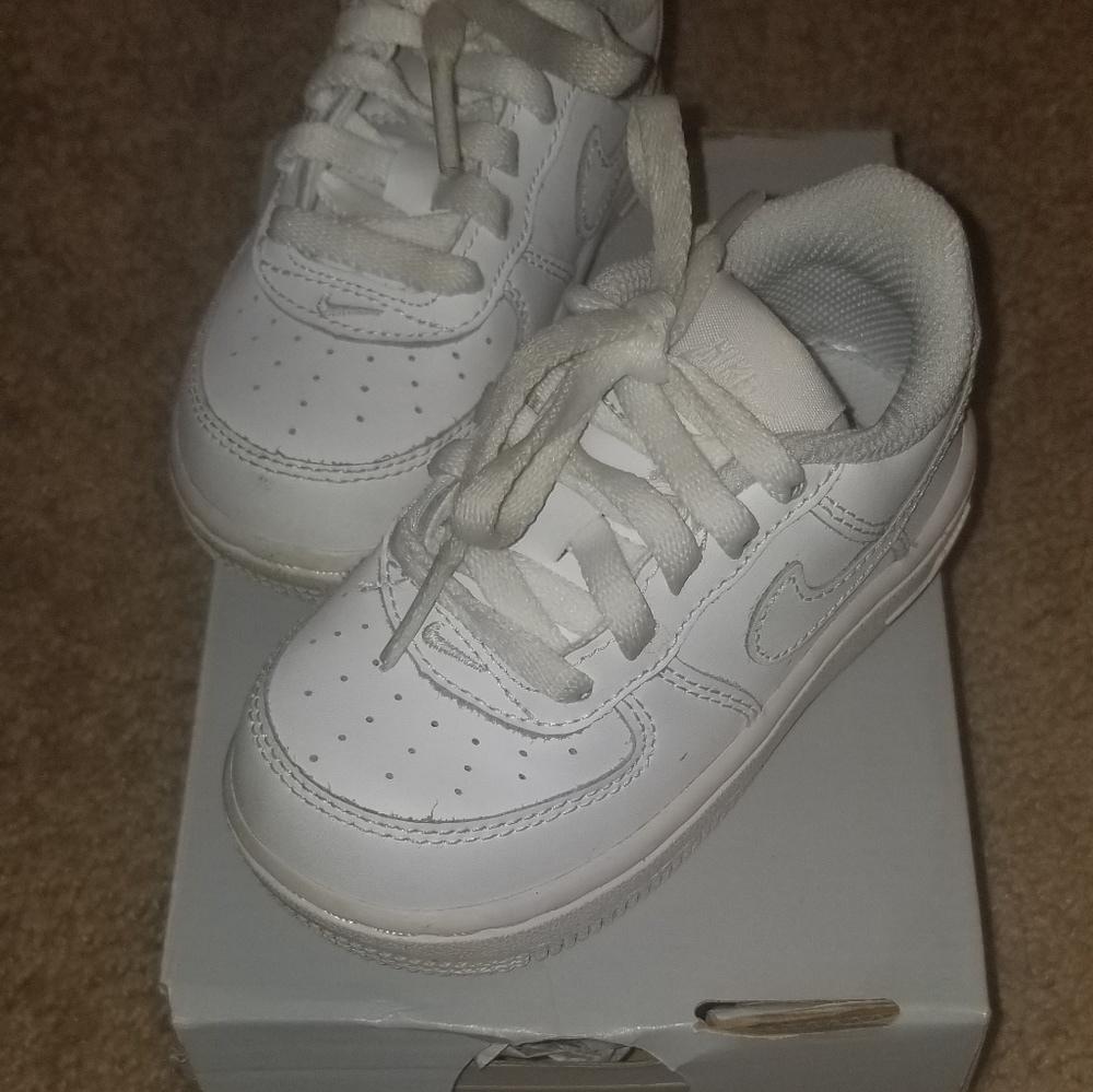 Toddler shoes